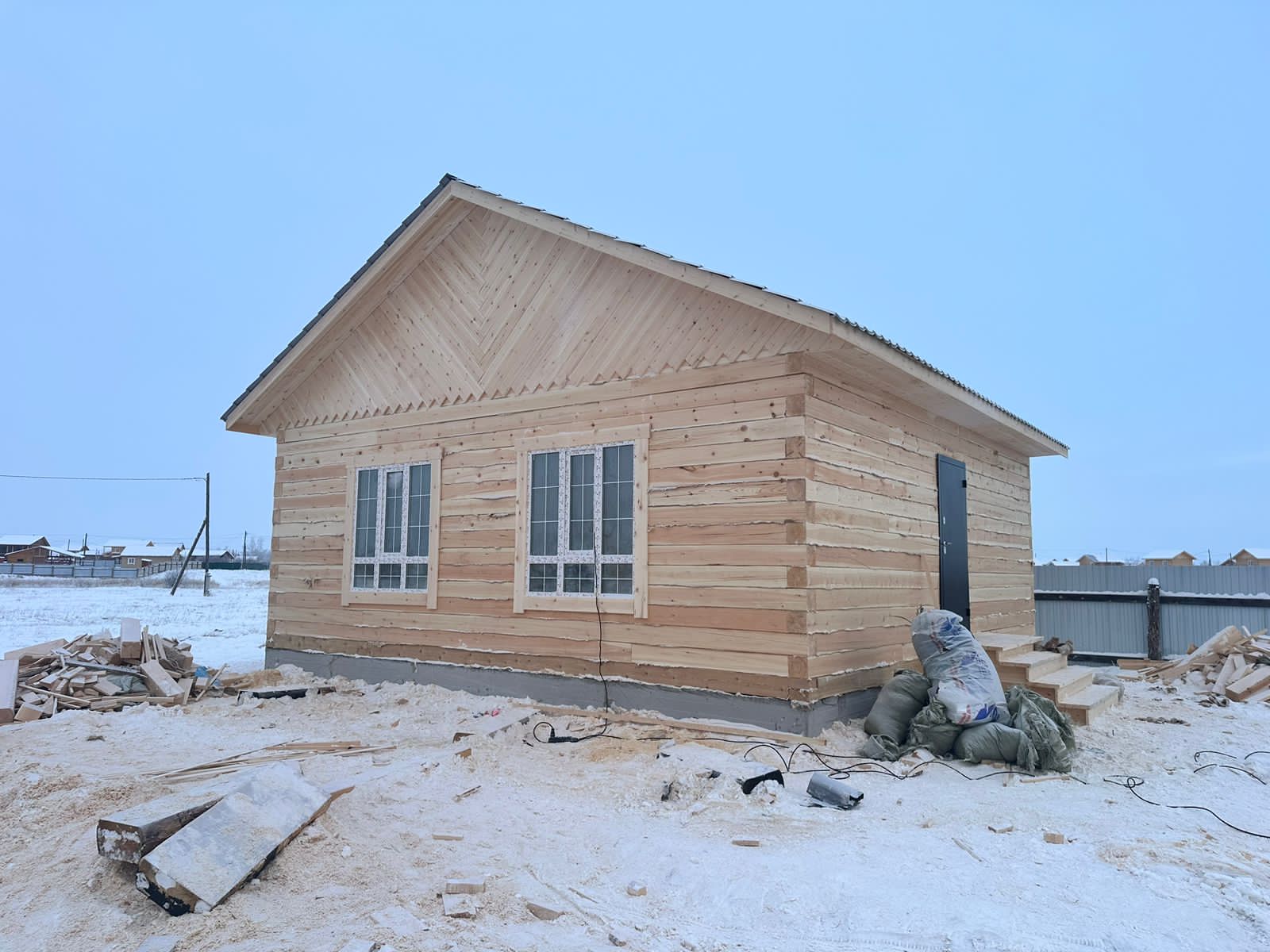 Дачный дом из строганного бруса